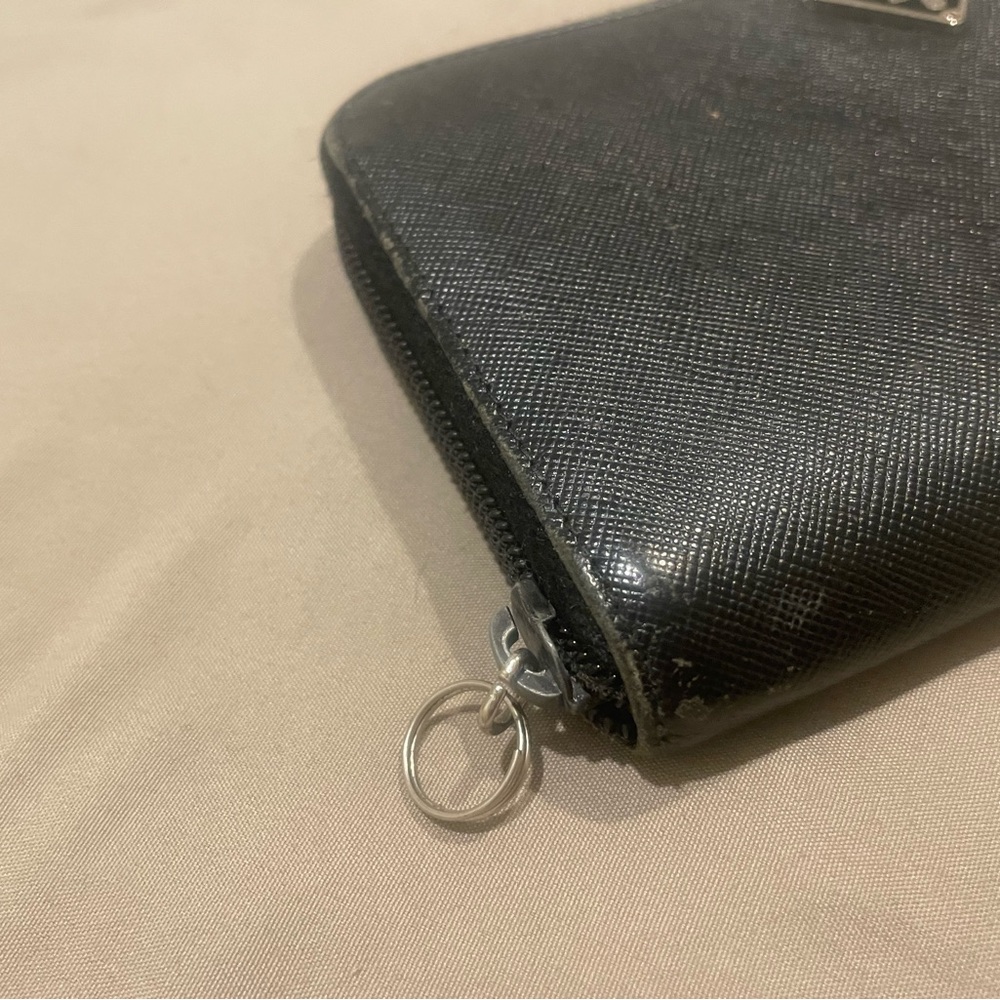 Authentic Prada Wallet - Picture 4 of 5